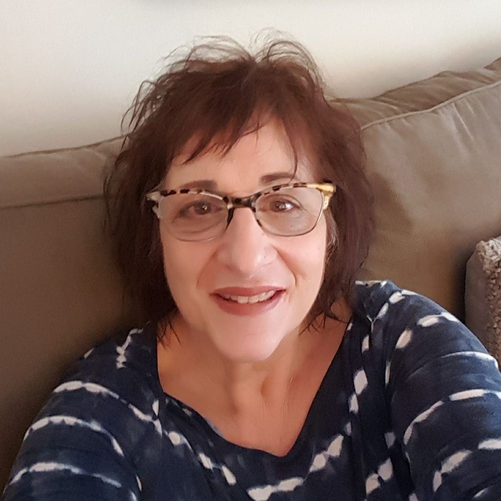 Meet your Posher, Linda